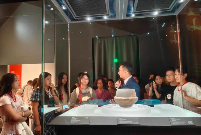 ������ѧԺʦ���μ��й�������ʵ�ؽ�ѧ�